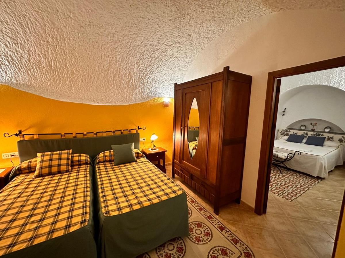Апартаменти Cuevas La Granja Benalua de Guadix Екстер'єр фото