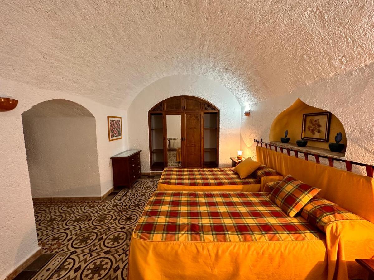 Апартаменти Cuevas La Granja Benalua de Guadix Екстер'єр фото