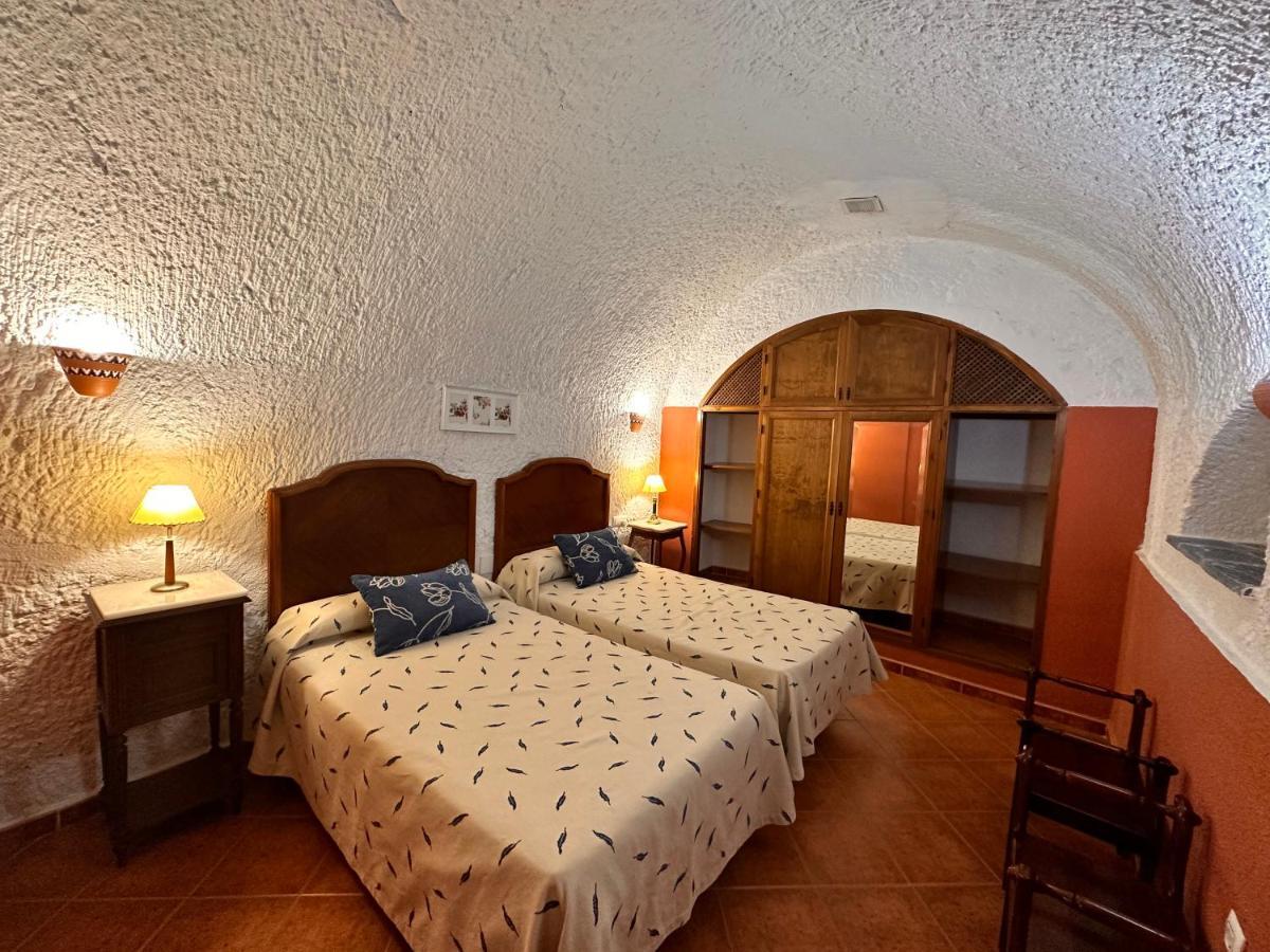Апартаменти Cuevas La Granja Benalua de Guadix Екстер'єр фото