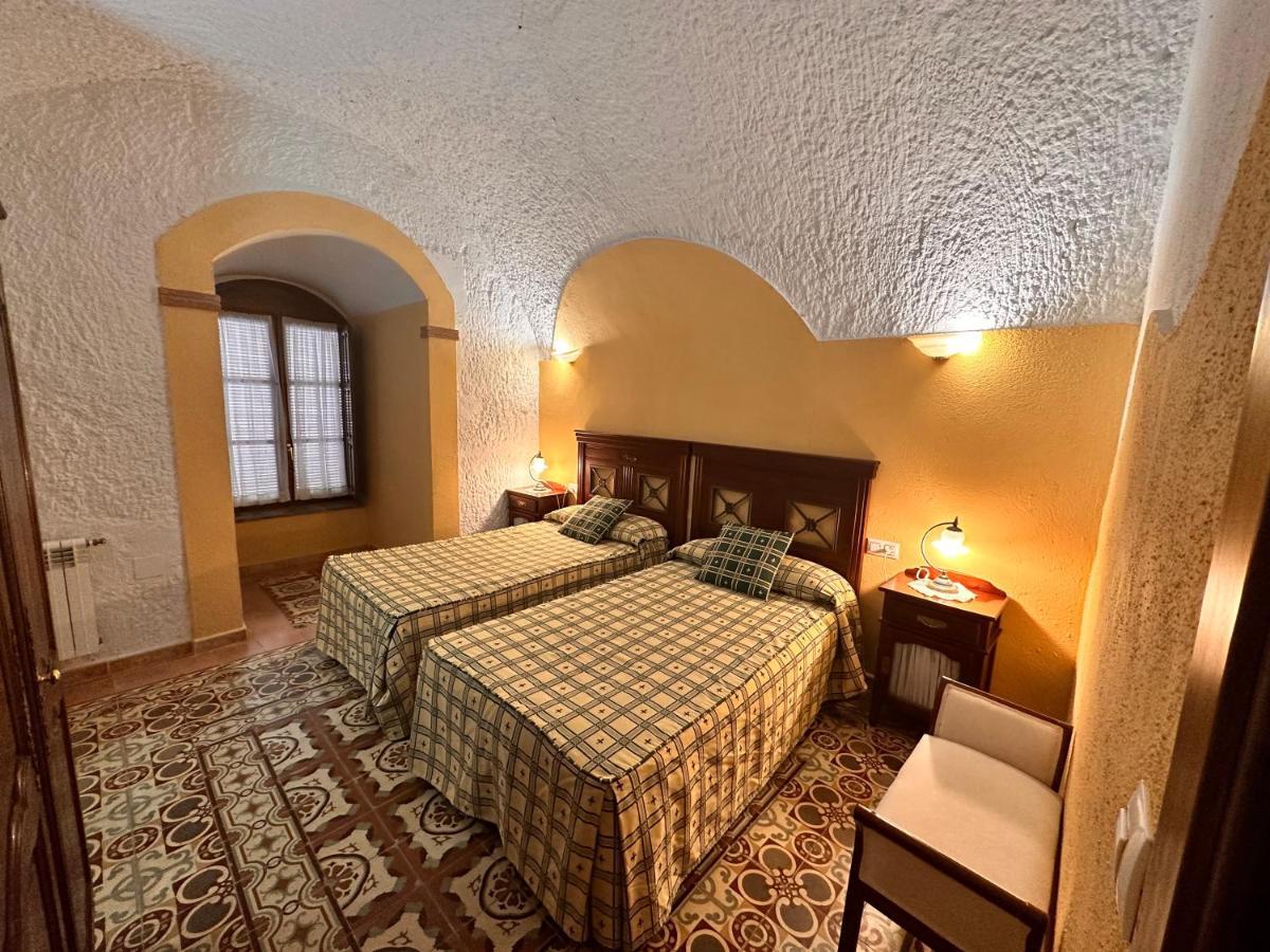 Апартаменти Cuevas La Granja Benalua de Guadix Екстер'єр фото